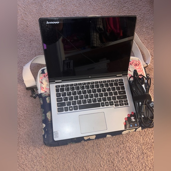 Lenovo 360 Laptop-to-Tablet - Picture 3 of 8